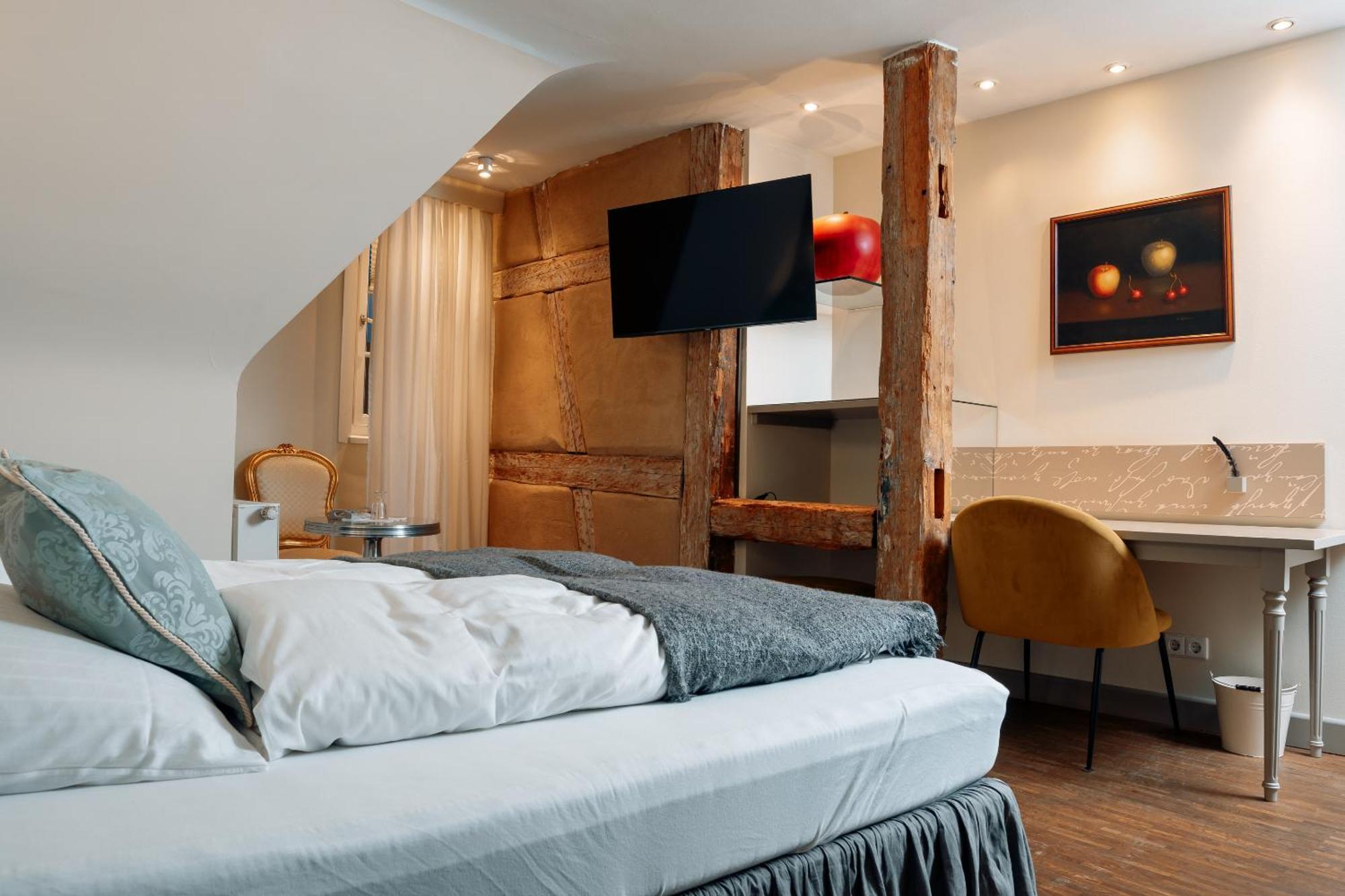 Friedrich Von Schiller Hotel 비트그하임-비징엔 외부 사진